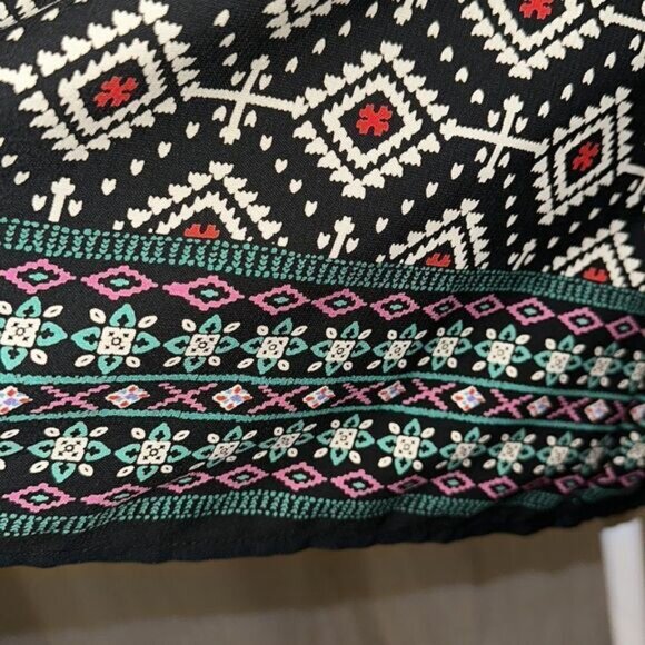 Amber Blue L Black Ivory Multicolored Contrast Sleeveless Light Shift Dress - Picture 6 of 10